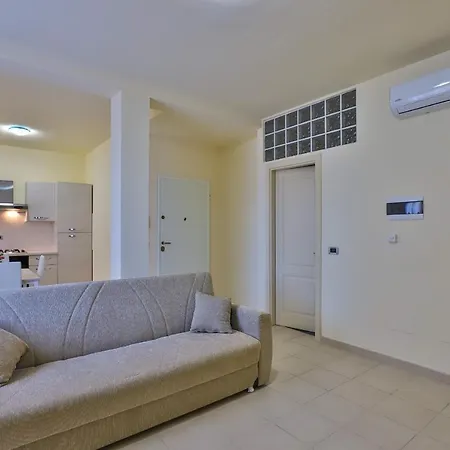Borgo Toscano Апарт-отель *