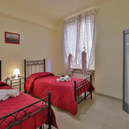 Апарт-отель Borgo Toscano Борго-а-Буджано