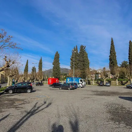 Borgo Toscano Апарт-отель *