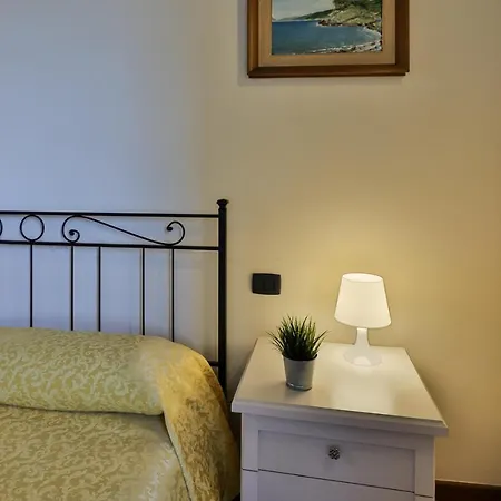 Aparthotel Borgo Toscano *